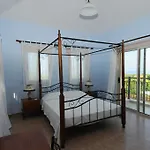 Villa Citrus Grove